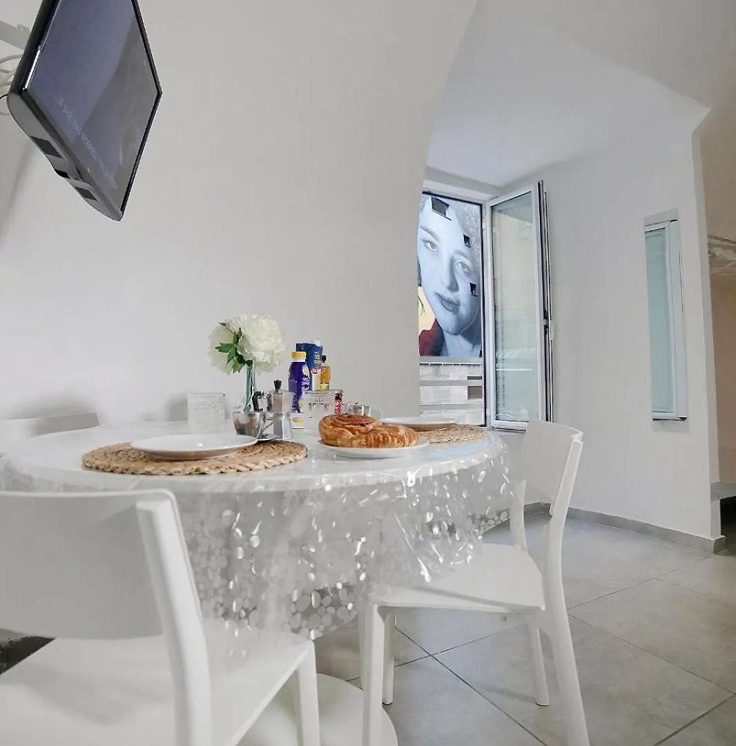 Casa Sant Anna Apartment Naples Italy